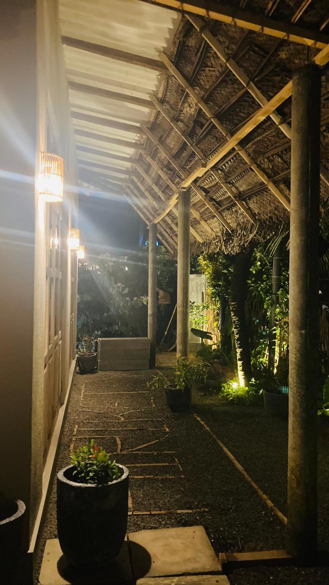 Ayubowan Hiriketiya Apartment Dikwella Luaran gambar