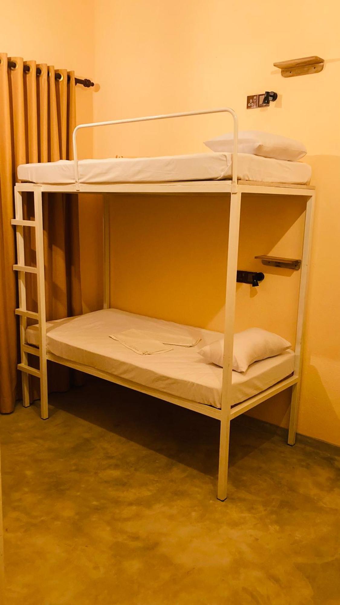 Ayubowan Hiriketiya Apartment Dikwella Luaran gambar